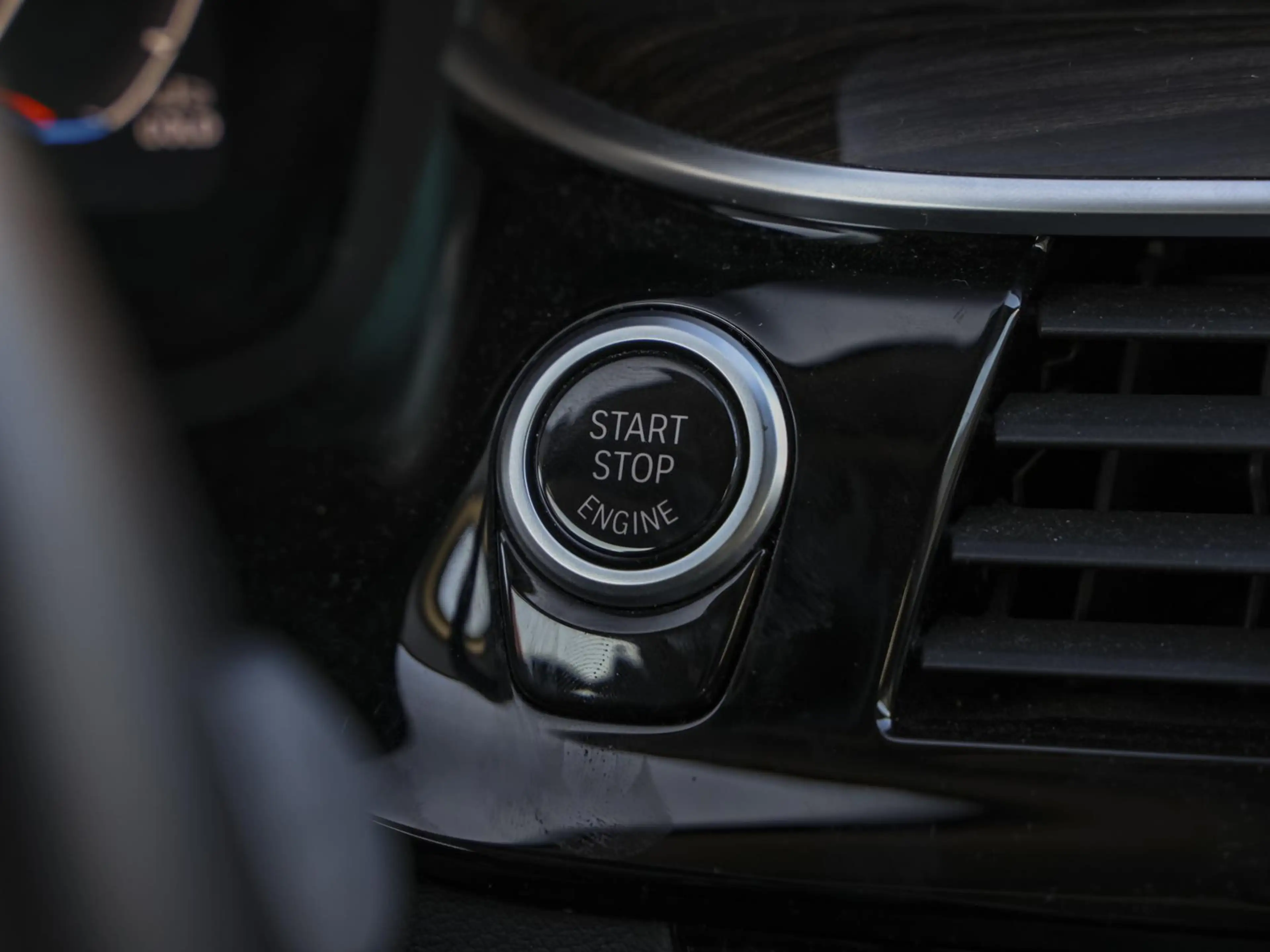 BMW 520 520d Luxury Line NAVI Softclose Carplay — photo 14