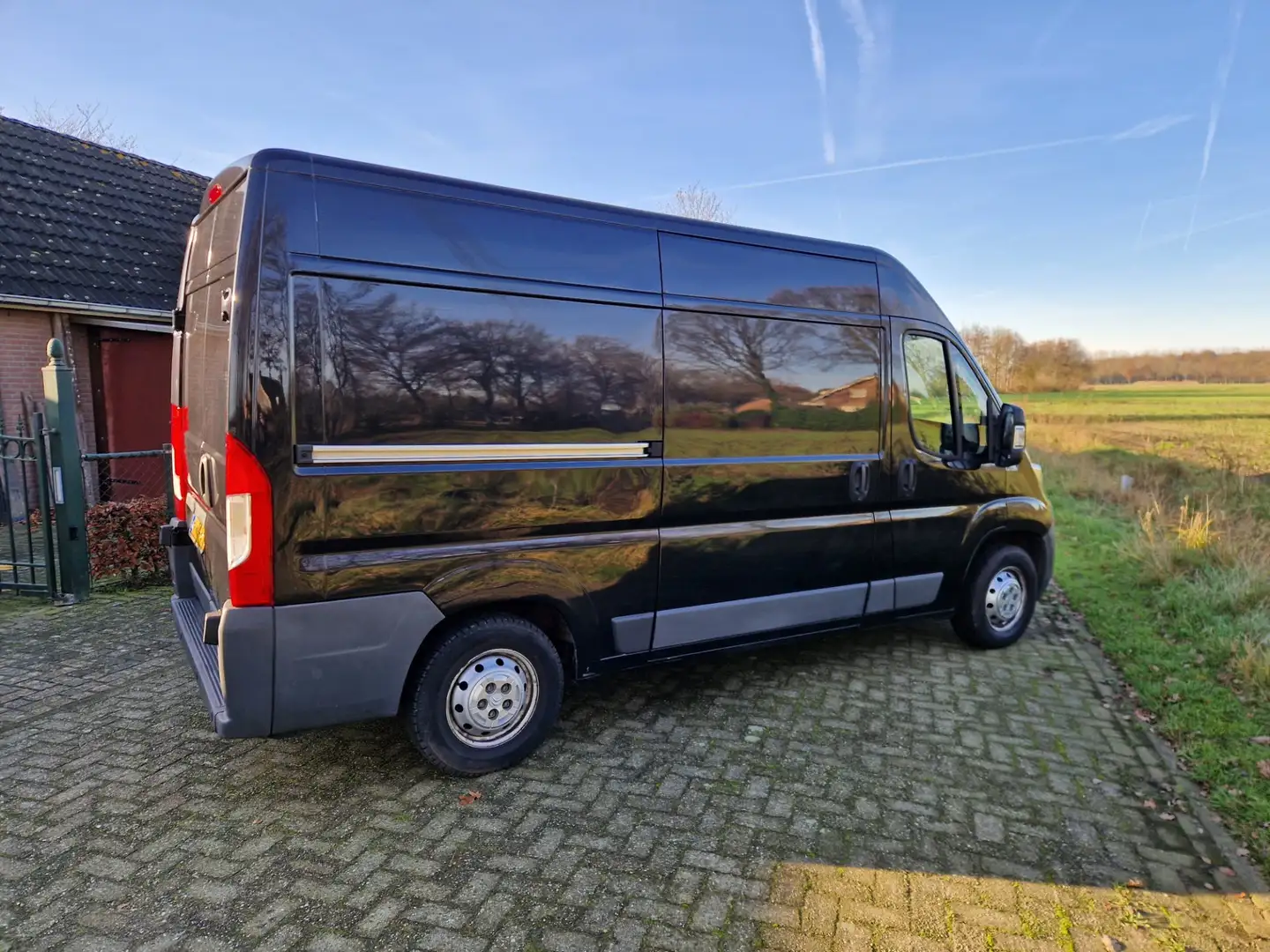 Citroen Jumper Jumper 30 2.2 HDI L2H2 Чёрный - 2