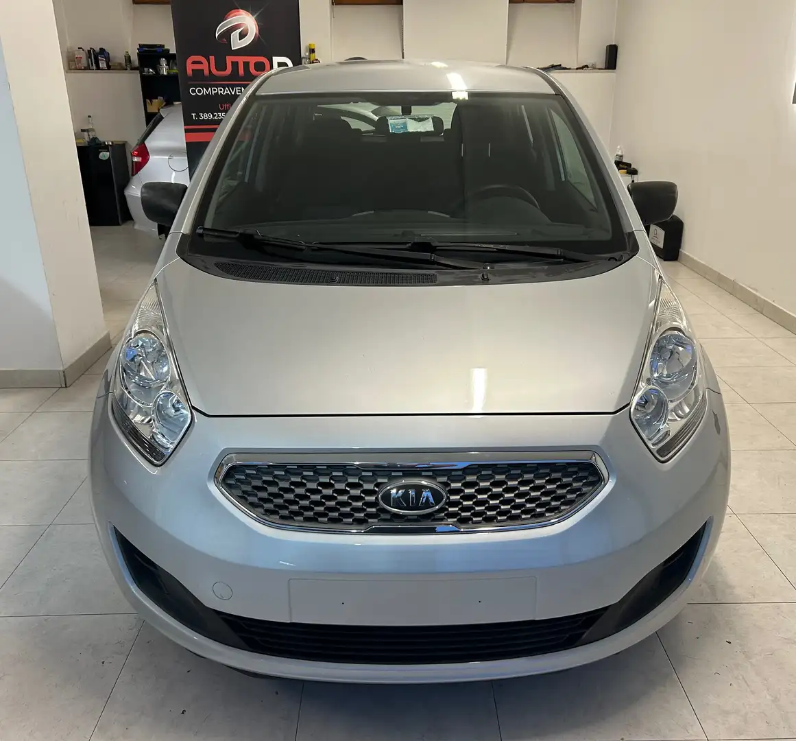 Kia Venga Venga 1.4 cvvt Active (EX easy) Gris - 2