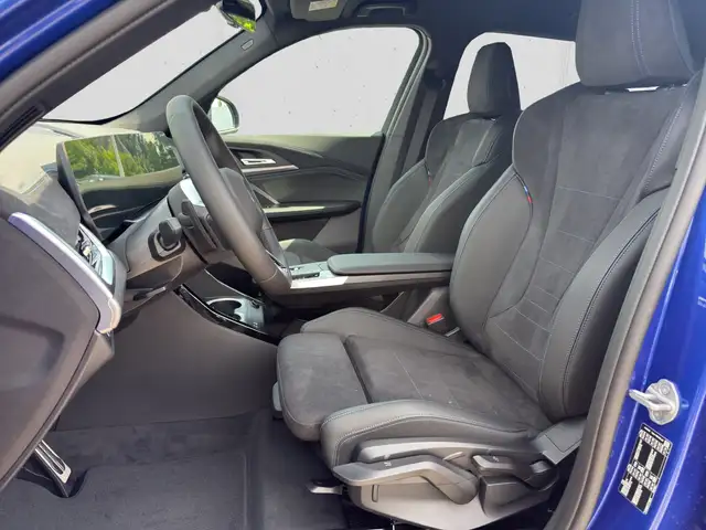 BMW X1 view 8