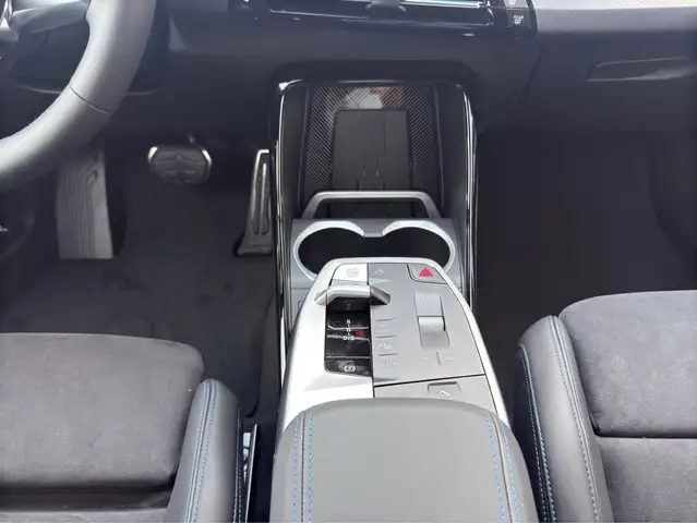 BMW X1 view 14