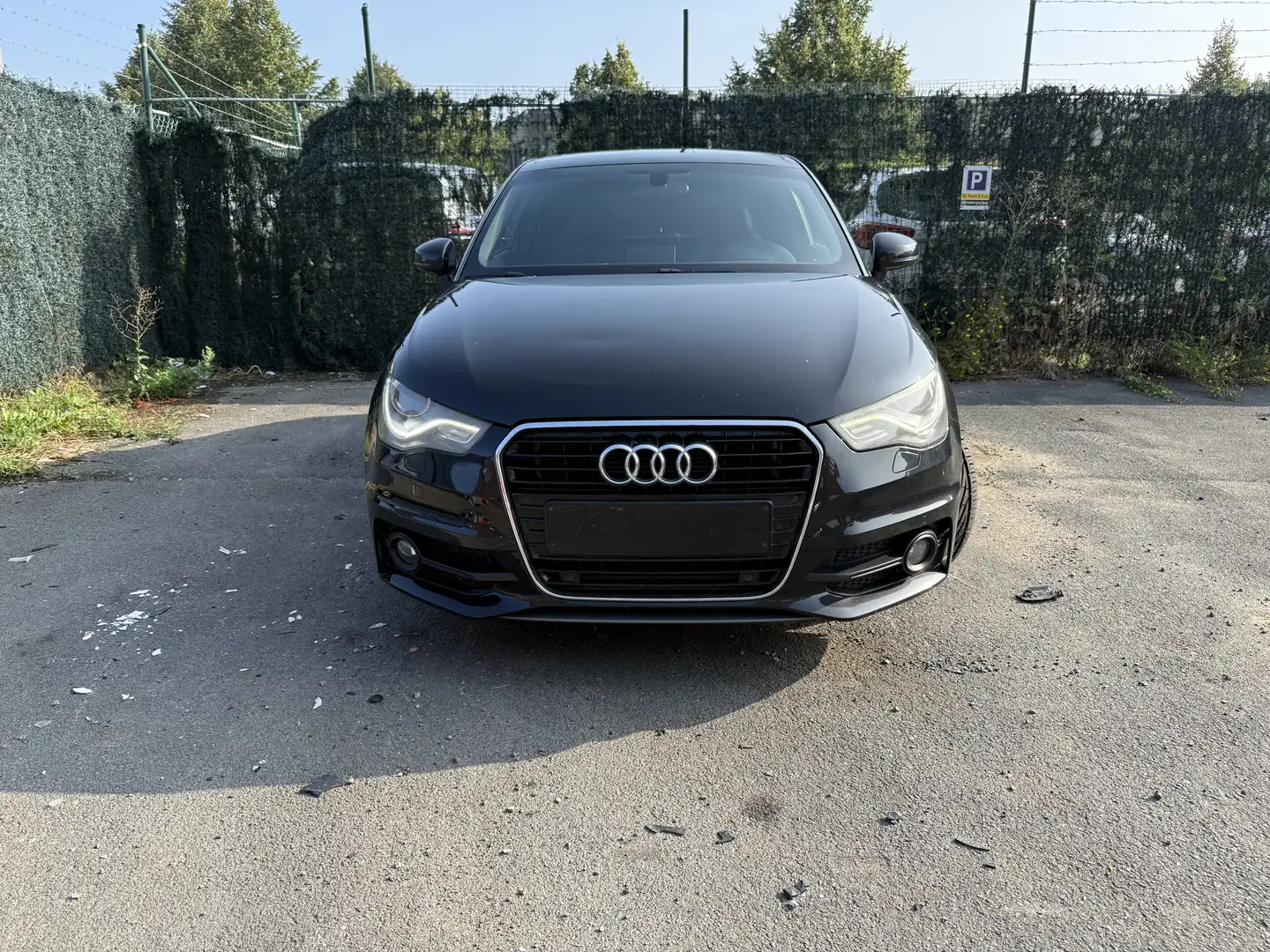Audi A1 1.4 TFSI Ambition S tronic Negru - 2