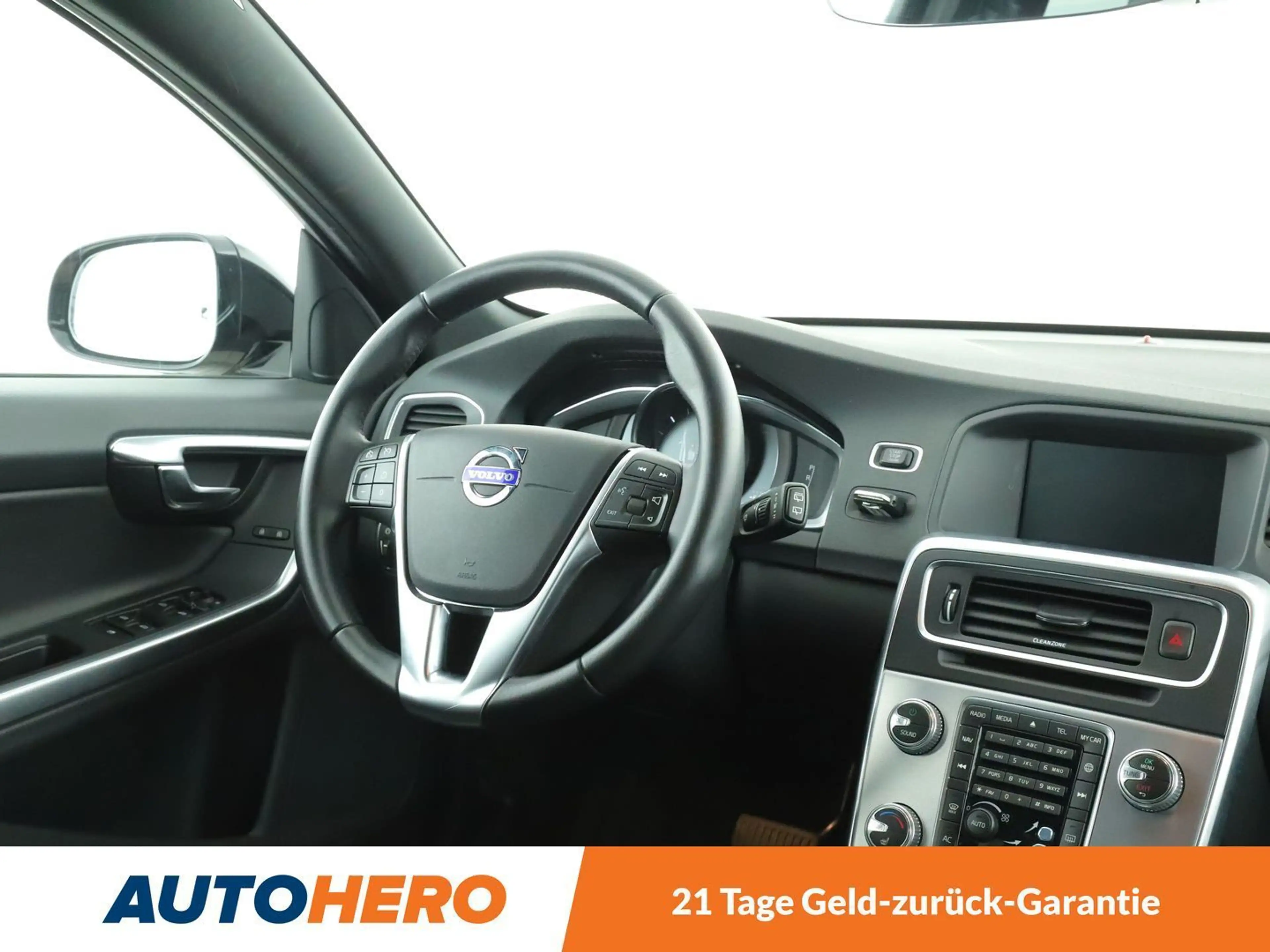 Volvo V60 Cross Country 2.4 D4 Pro AWD Aut.*NAVI*PDC*TEMPO*SHZ* — photo 13