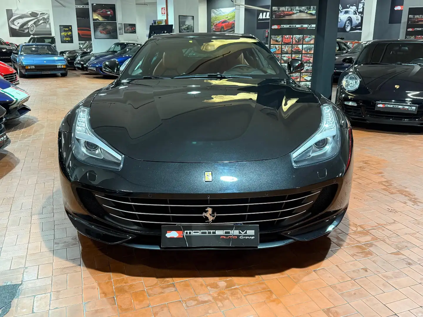 Ferrari GTC4 Lusso V12 -GARANZIA FERRARI APPROVED-LIFTING Negru - 2