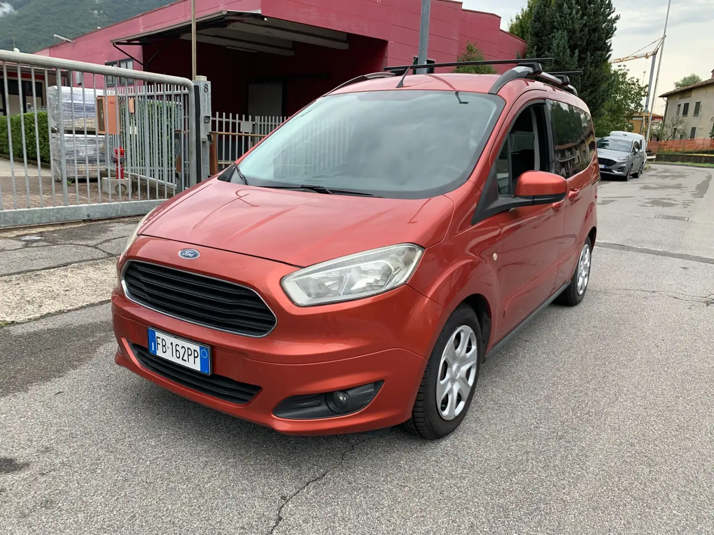 Ford Tourneo Courier Tourneo Courier 1.0 EcoBoost 100 CV Plus * MOTORE Piros - 1