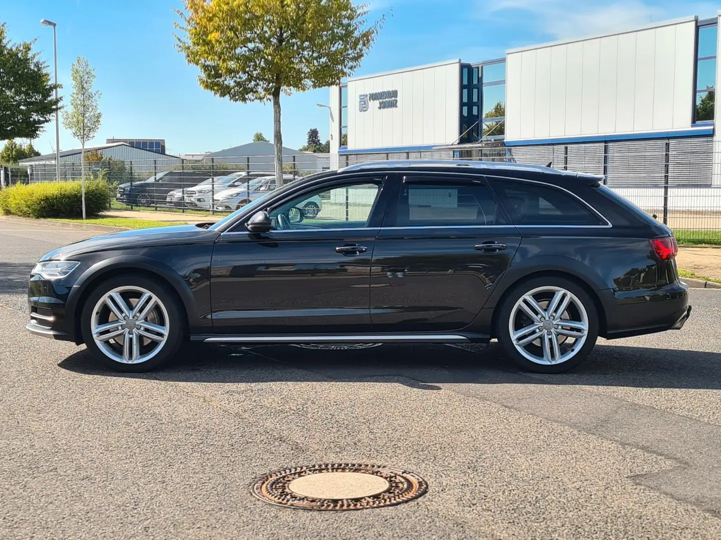 Audi A6 allroad 3.0 TDI*Panorama*LED*Navi*Autom* Schwarz - 2