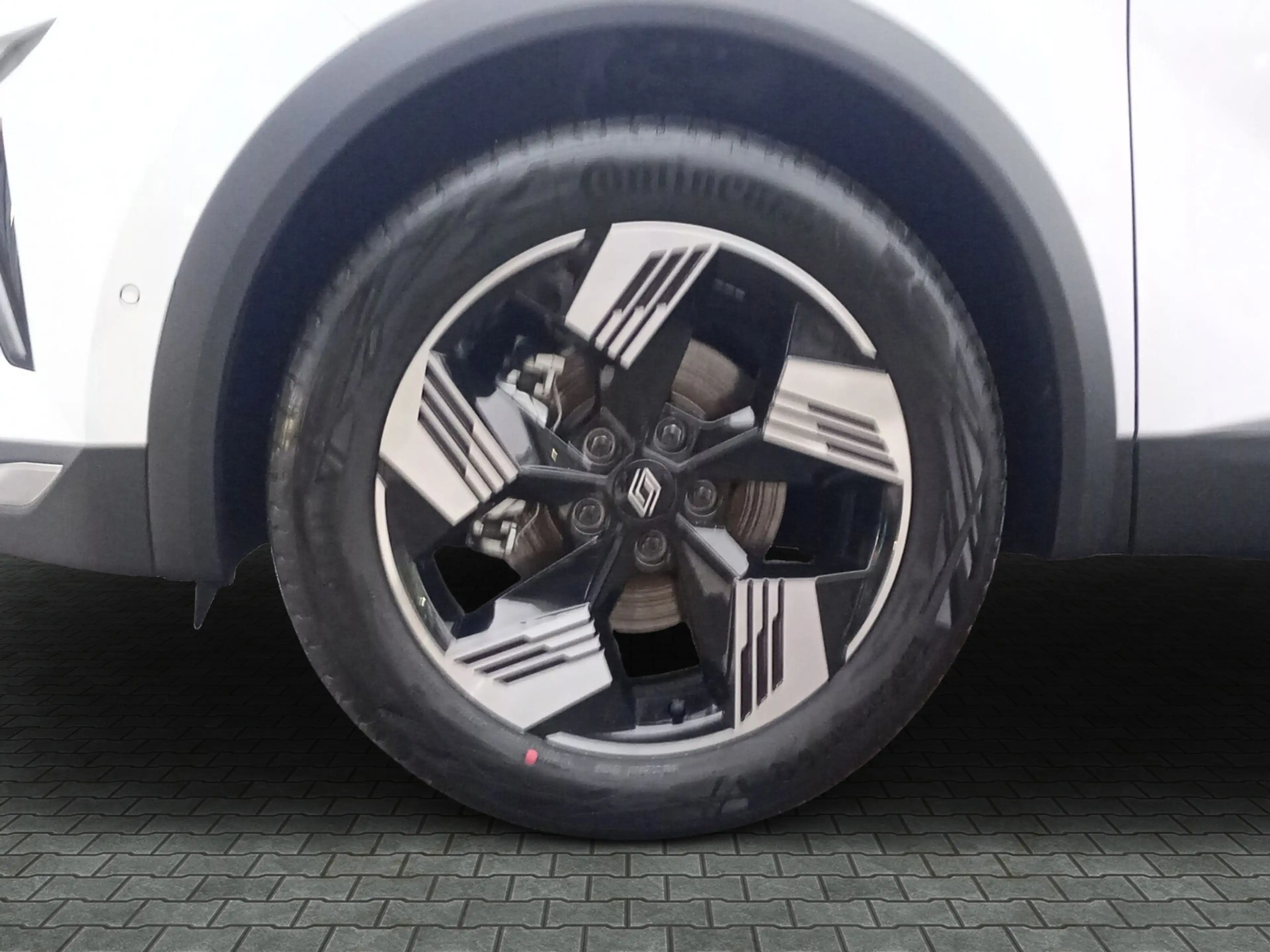 Renault Symbioz II 1.8 E-TECH Full Hybrid 160 Techno — photo 12