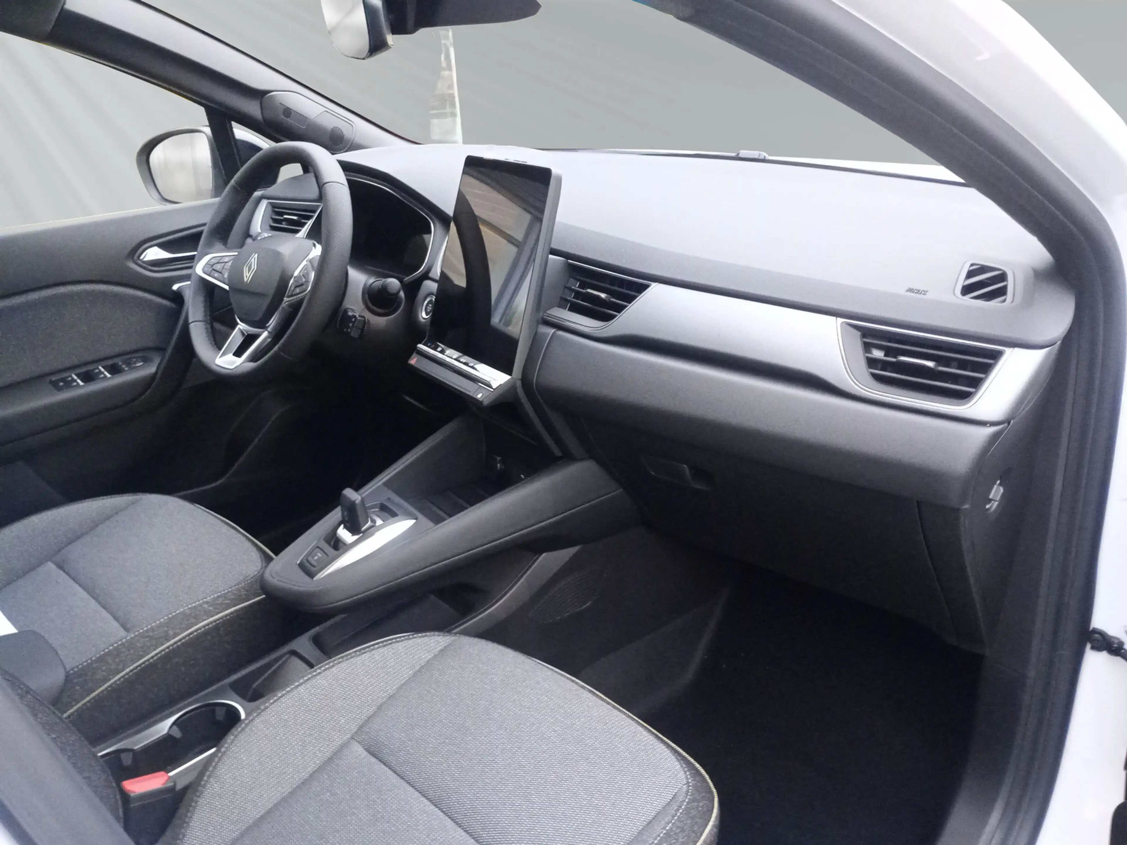 Renault Symbioz II 1.8 E-TECH Full Hybrid 160 Techno — photo 11