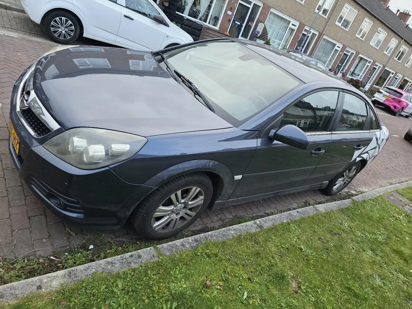 Opel Vectra 1.8-16V Executive Blauw - 2