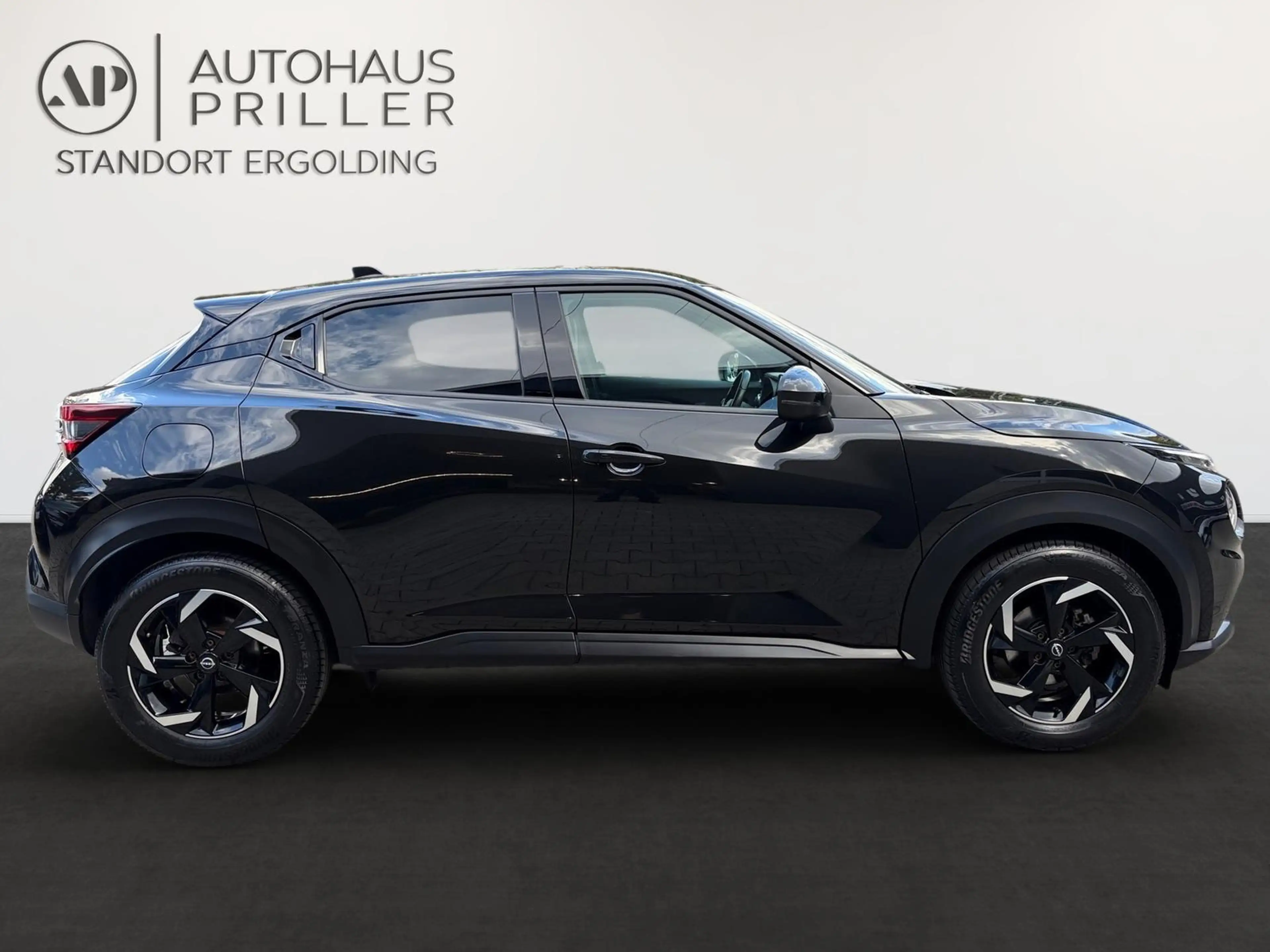 Nissan Juke 1.0 DIG-T N-Connecta *KAMERA/SHZ/NAVI* — photo 5