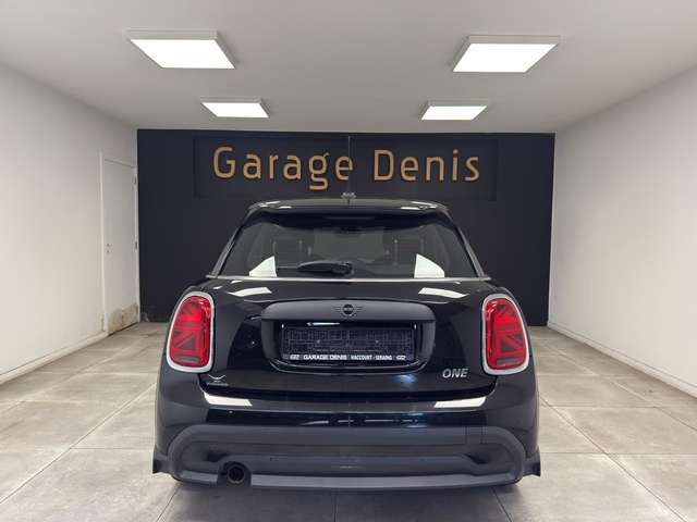 MINI One — photo 7