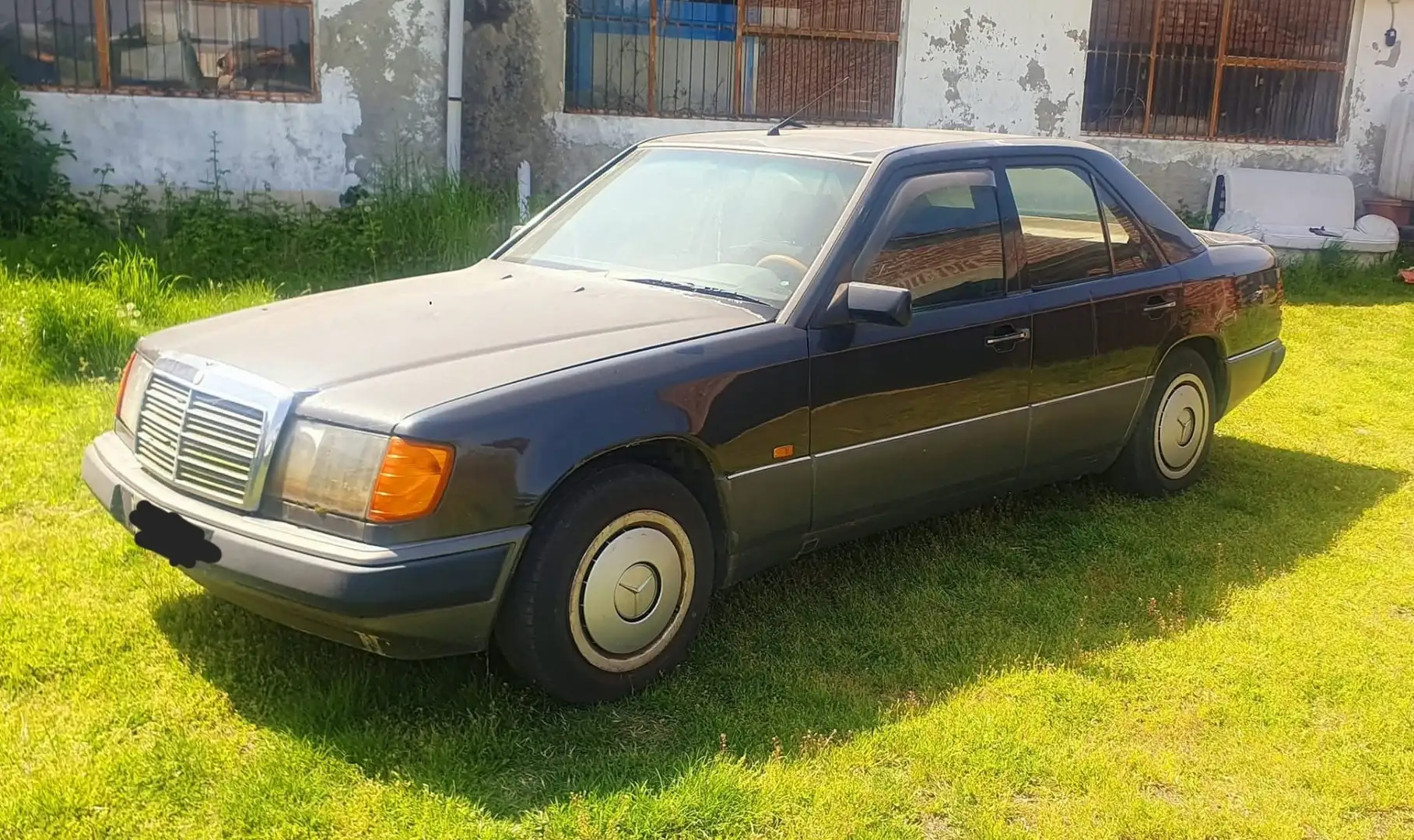 Mercedes-Benz 200 w124 200e - 1
