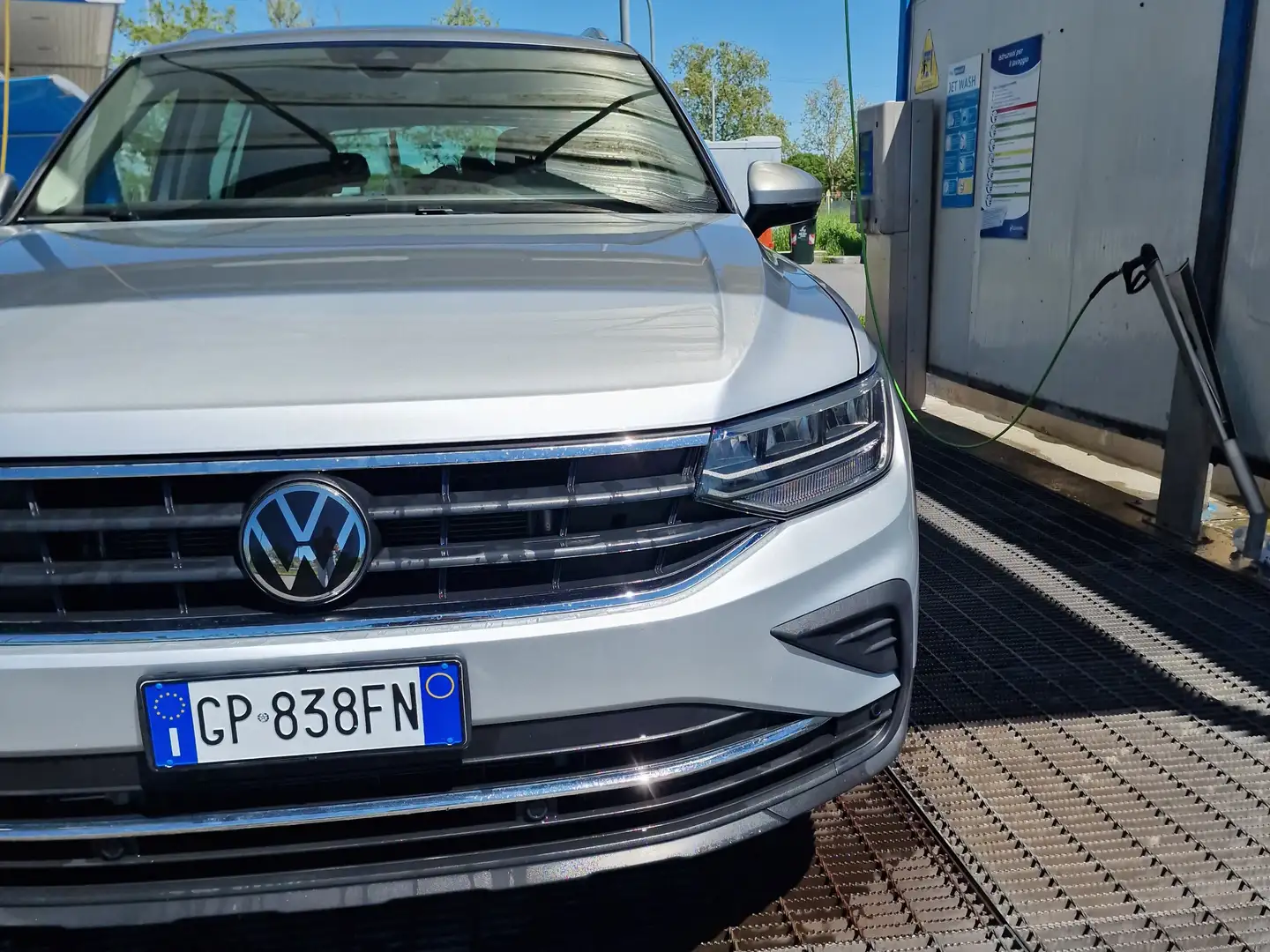 Volkswagen Tiguan Tiguan II 2.0 tdi Life 150cv dsg Grigio - 1