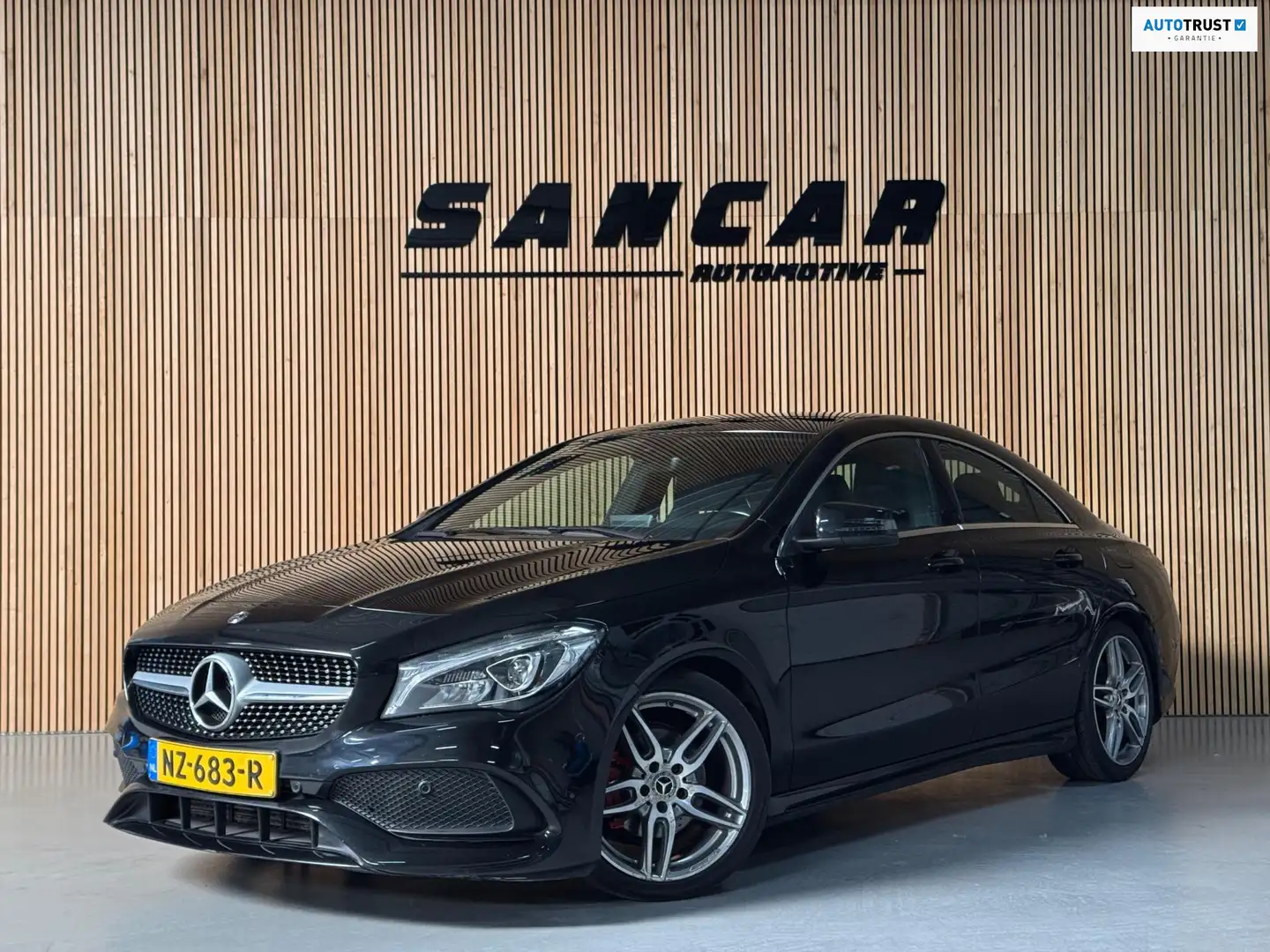 Mercedes-Benz CLA 180 Business Solution AMG Nero - 1