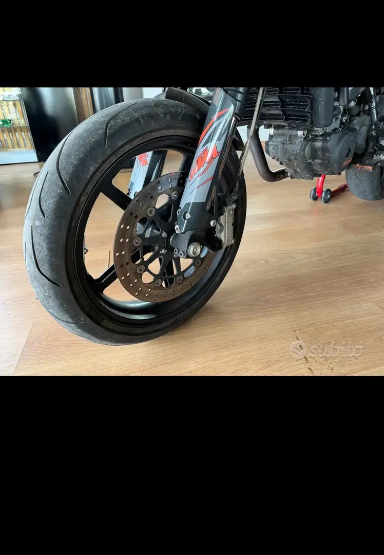 KTM 690 Supermoto prestige - 2