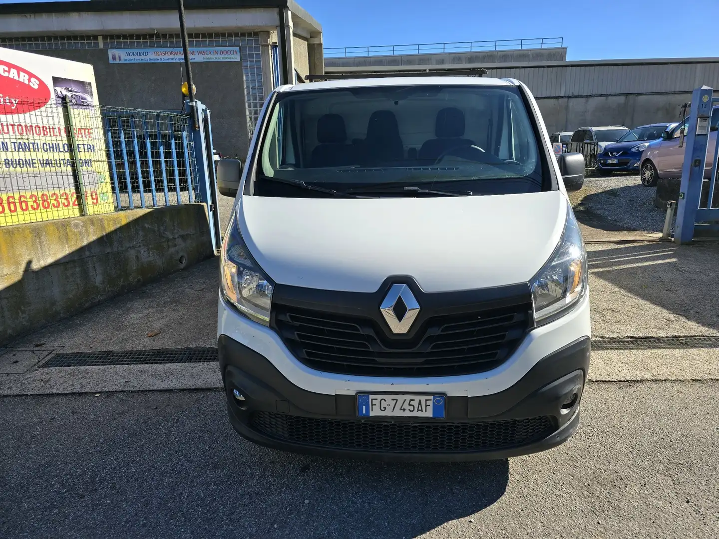 Renault Trafic Bianco - 1