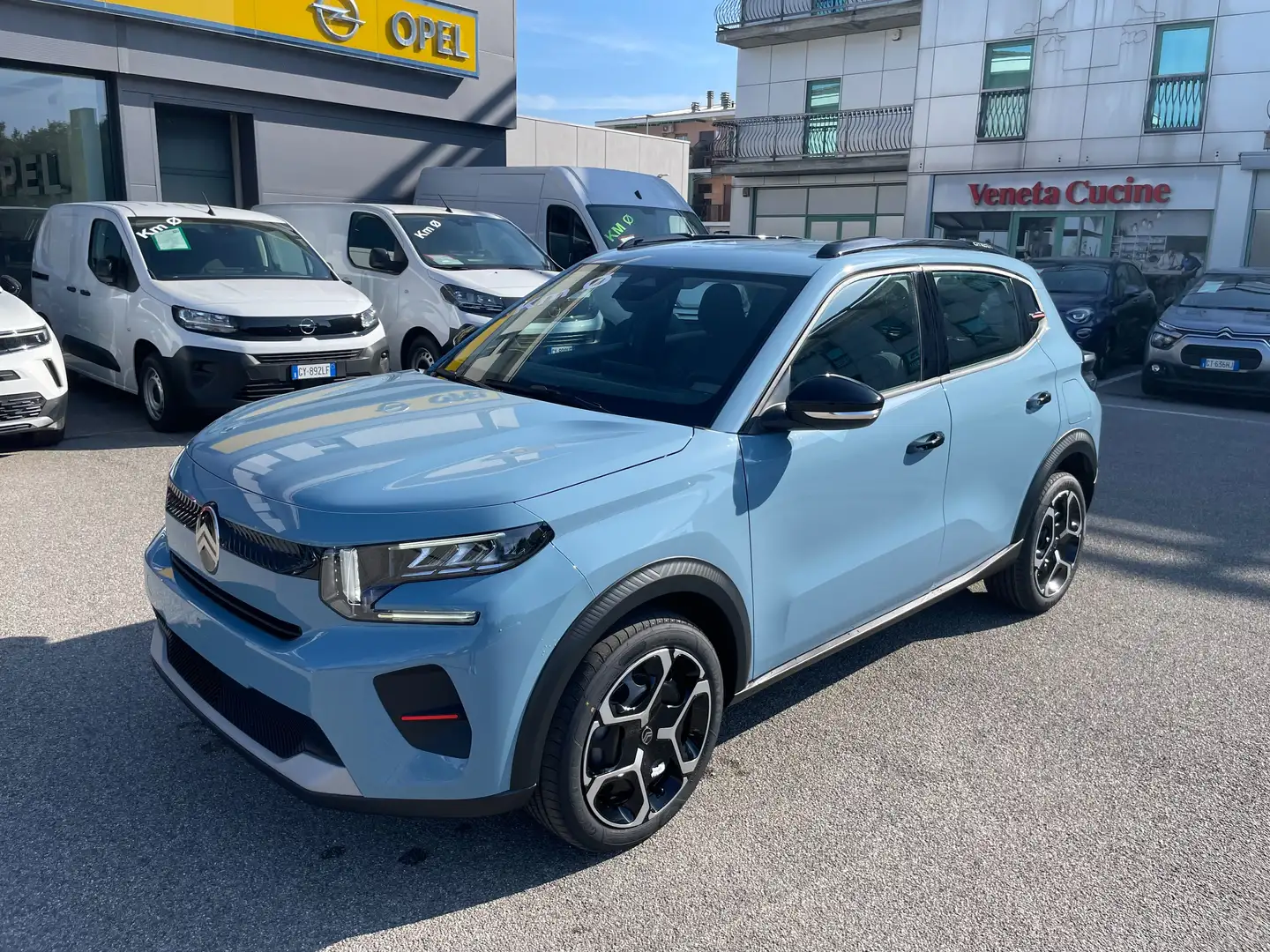 Citroen C3 C3 1.2 puretech turbo Plus 100cv MT6 *KM0* Bleu - 1