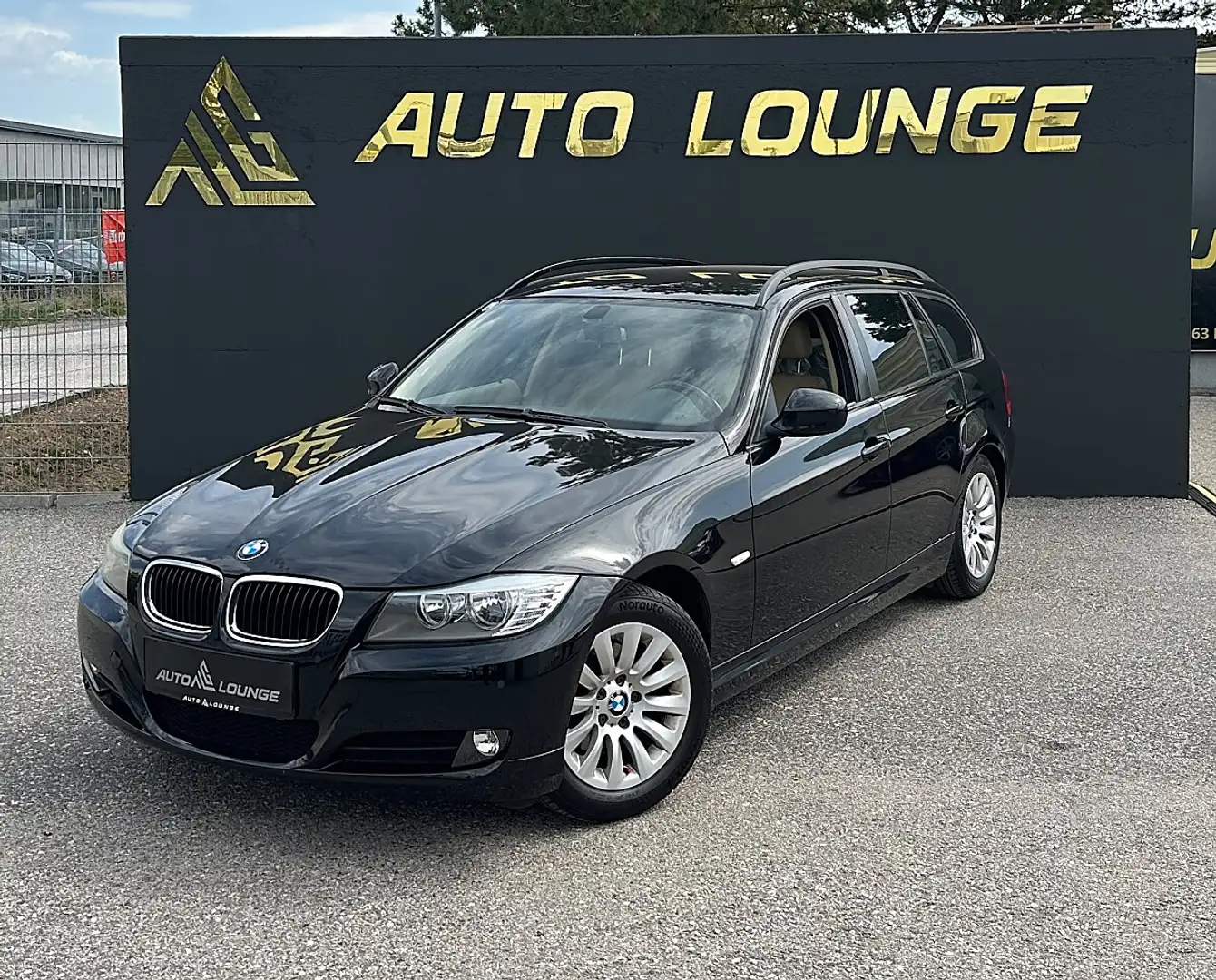 BMW 316 i Touring Schwarz - 1
