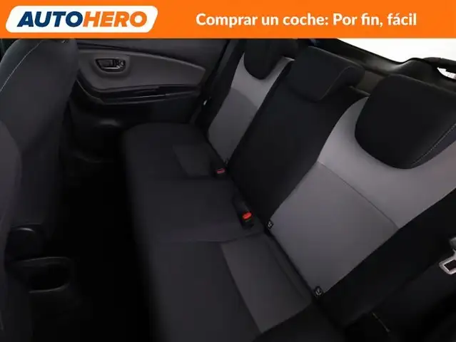 Toyota Yaris view 15