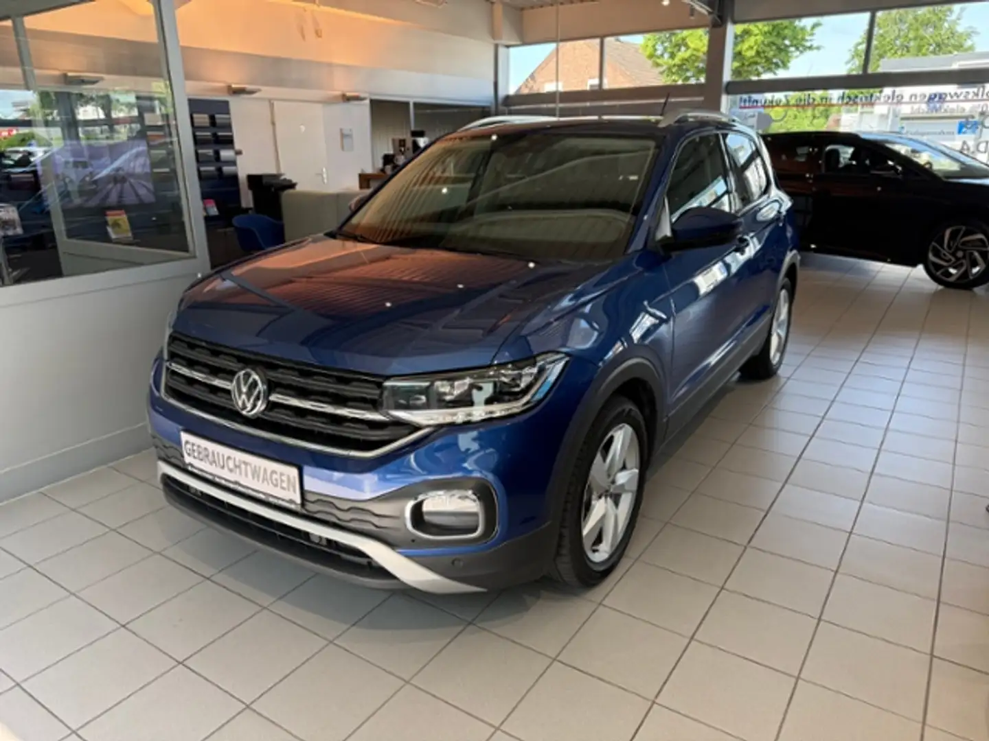 Volkswagen T-Cross 1.0 TSI Style AHK LED Blauw - 2