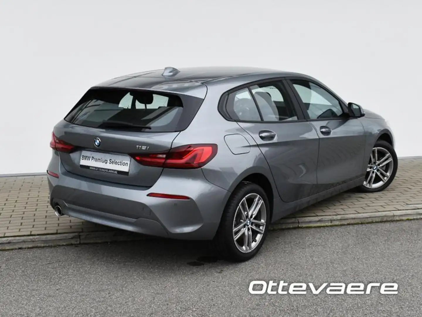 BMW 118 i Hifi - Navi - Zetelverw. Gri - 2