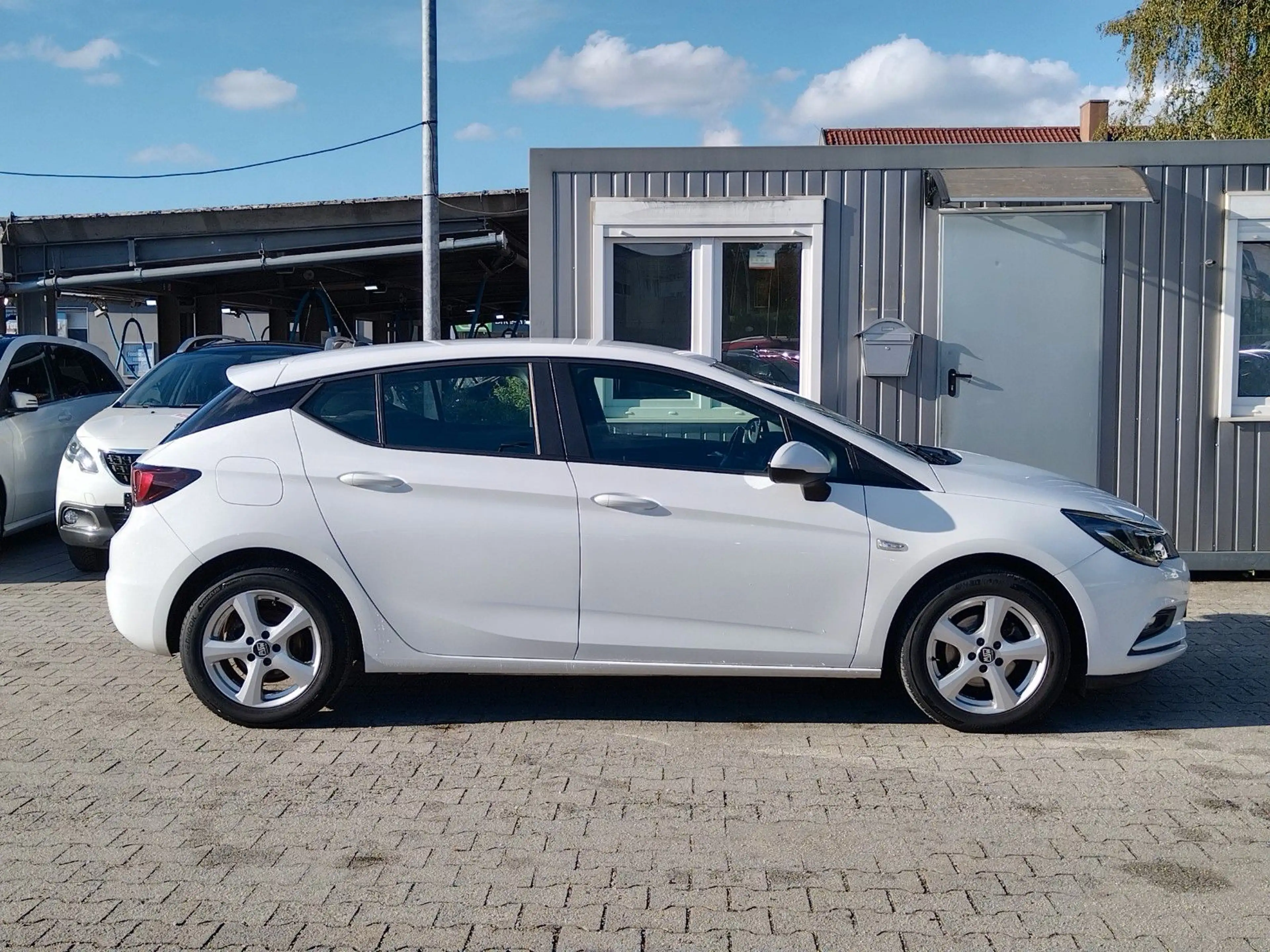 Opel Astra K Lim. 5-trg. +KLIMA+SHZ+AHK+TÜV/NEU — photo 7