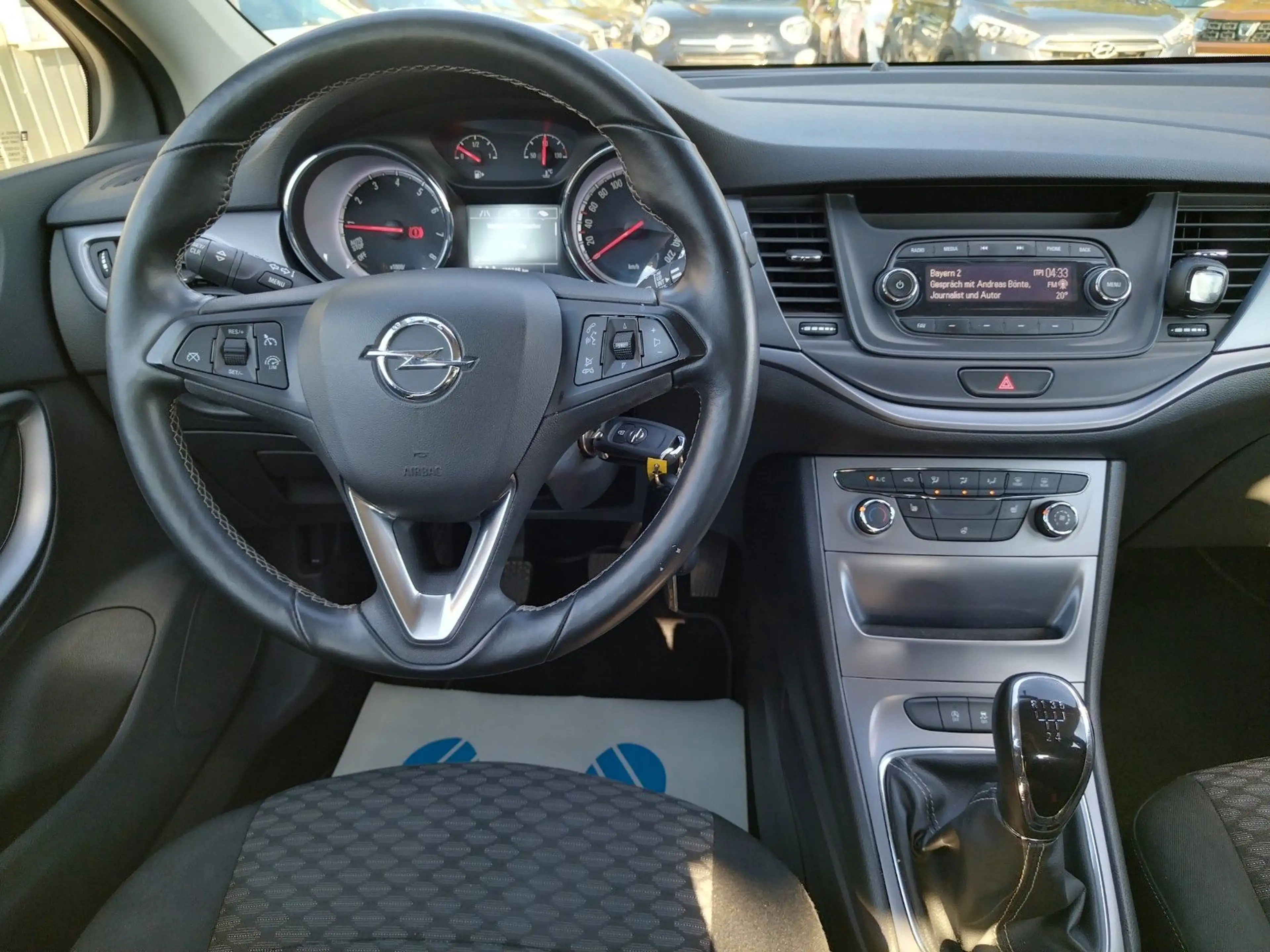 Opel Astra K Lim. 5-trg. +KLIMA+SHZ+AHK+TÜV/NEU — photo 13