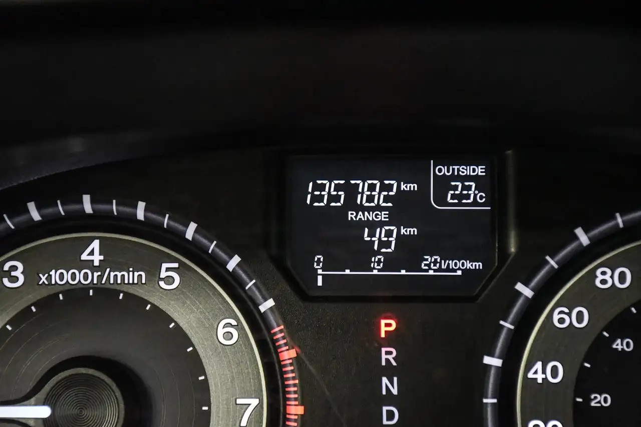 Honda Odyssey снимка Honda Odyssey