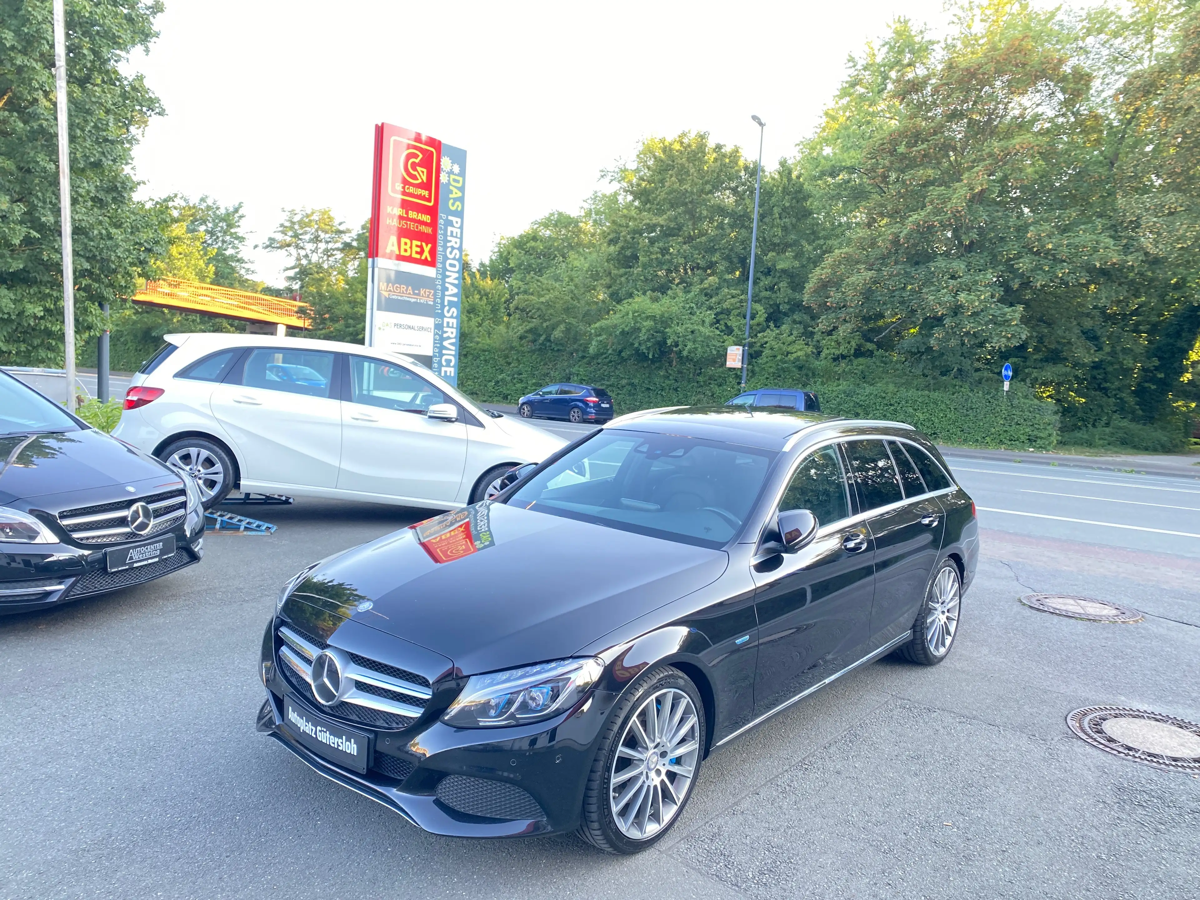 Mercedes-Benz C 350 C 350 e T 7G-TRONIC Avantgarde AHK LED PANORAMADACH AMG KAMERA NAVI