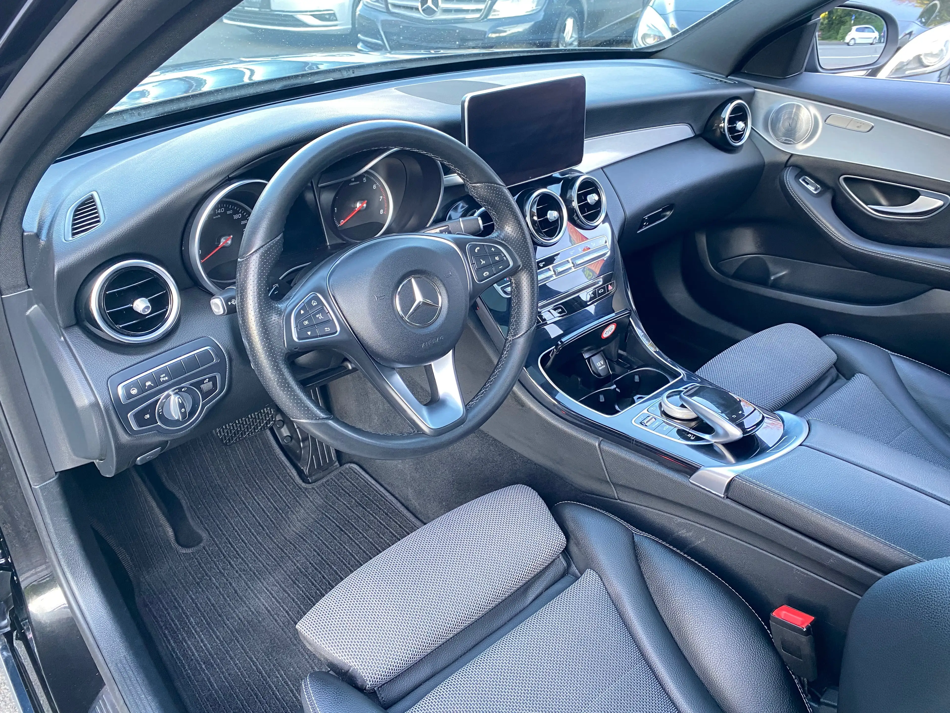 Mercedes-Benz C 350 C 350 e T 7G-TRONIC Avantgarde AHK LED PANORAMADACH AMG KAMERA NAVI — photo 14