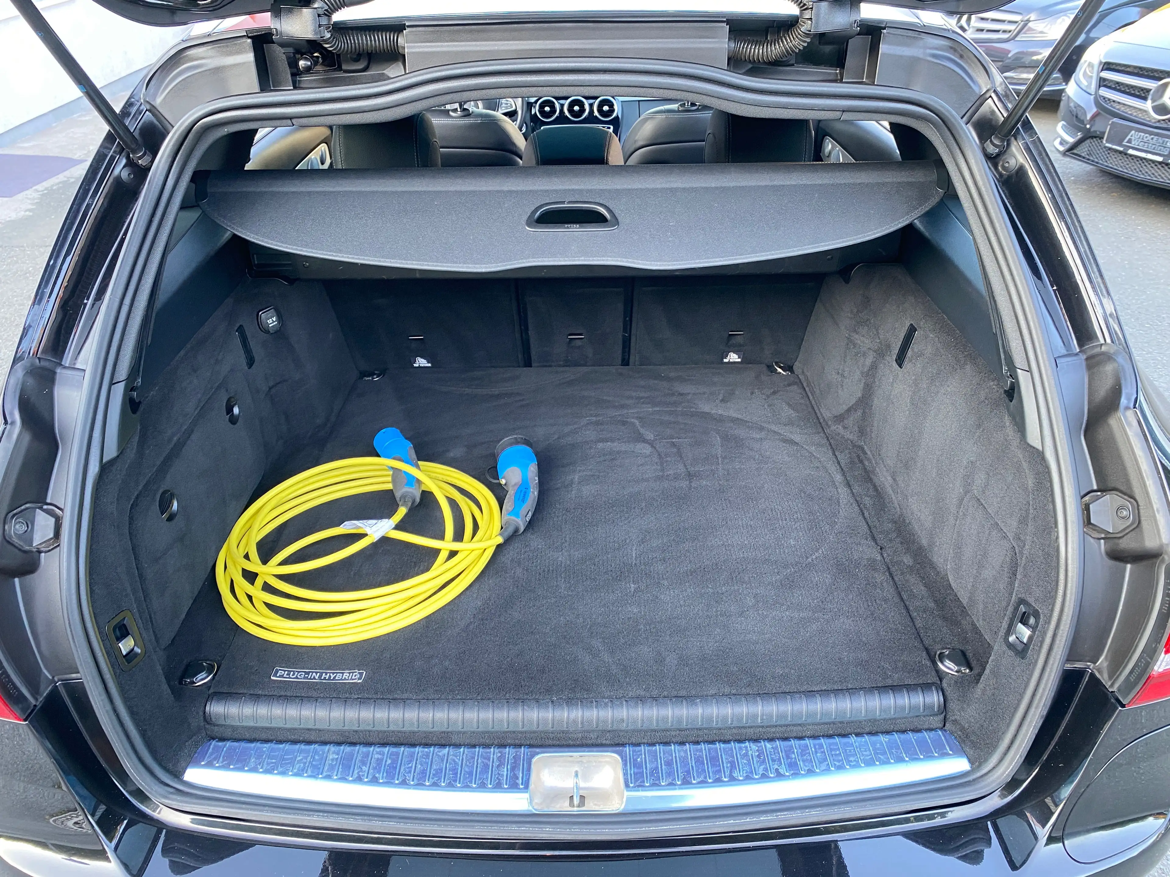 Mercedes-Benz C 350 C 350 e T 7G-TRONIC Avantgarde AHK LED PANORAMADACH AMG KAMERA NAVI — photo 9