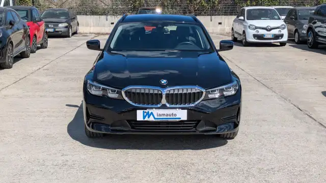 BMW 3 Series view 2