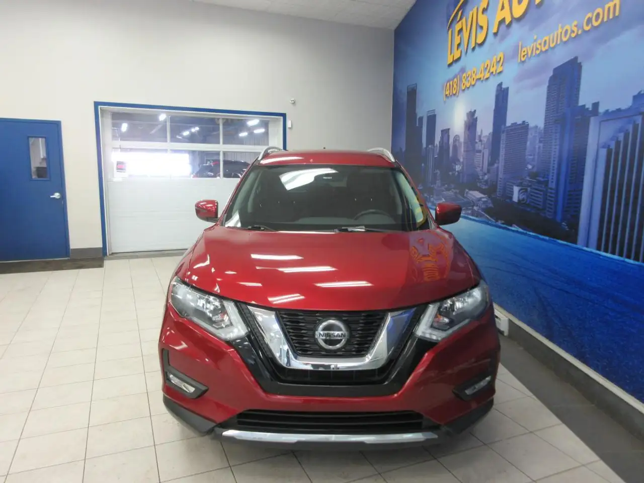 Nissan Rogue снимка Nissan Rogue