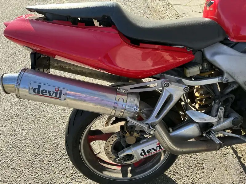 Honda VTR 1000 - foto 5