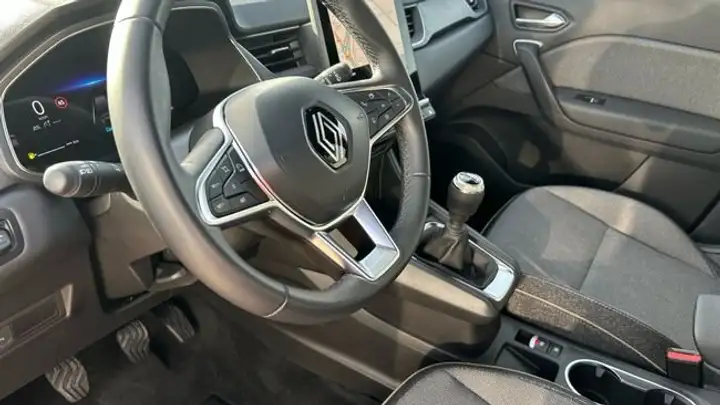 Renault Captur 2025, foto 14