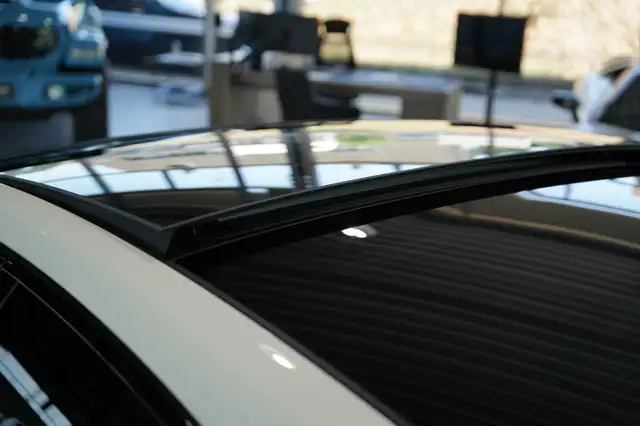 Porsche Panamera view 12