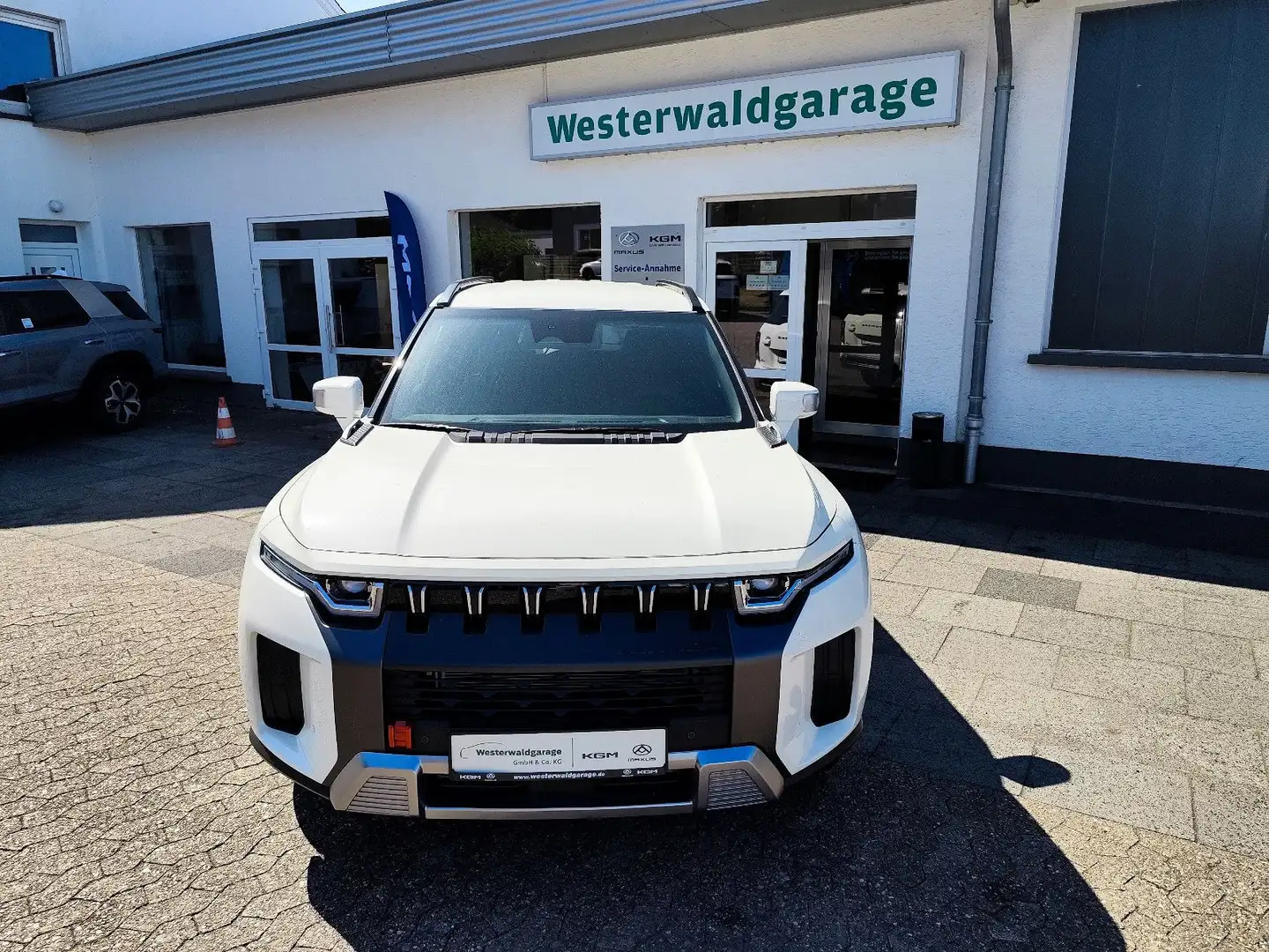 KGM Torres 1.5 T-GDI Nomad, Navi, Touch, Shzg. Alus Weiß - 2