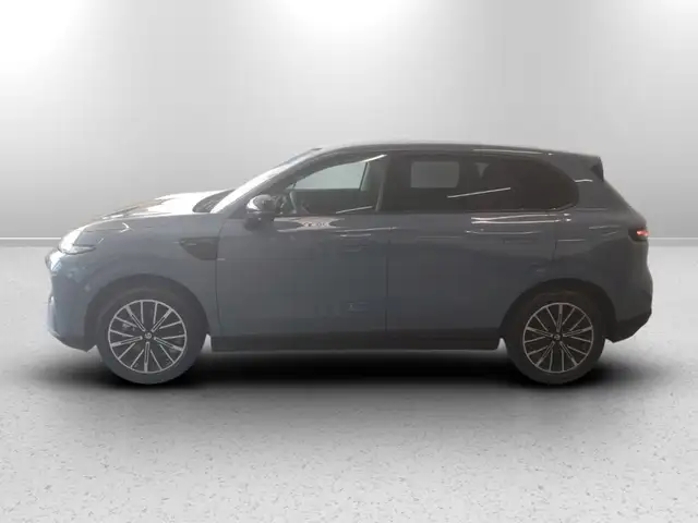 Leapmotor B10 view 3