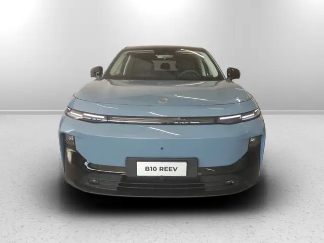 Leapmotor B10 view 2