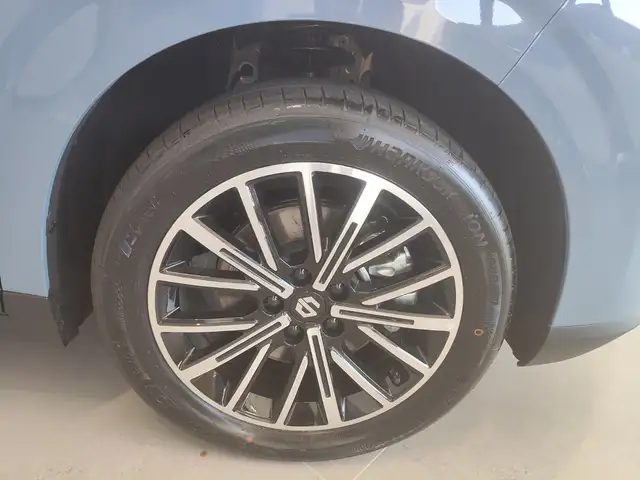 Leapmotor B10 view 7