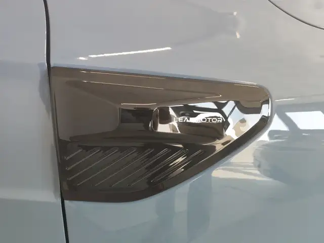 Leapmotor B10 view 8