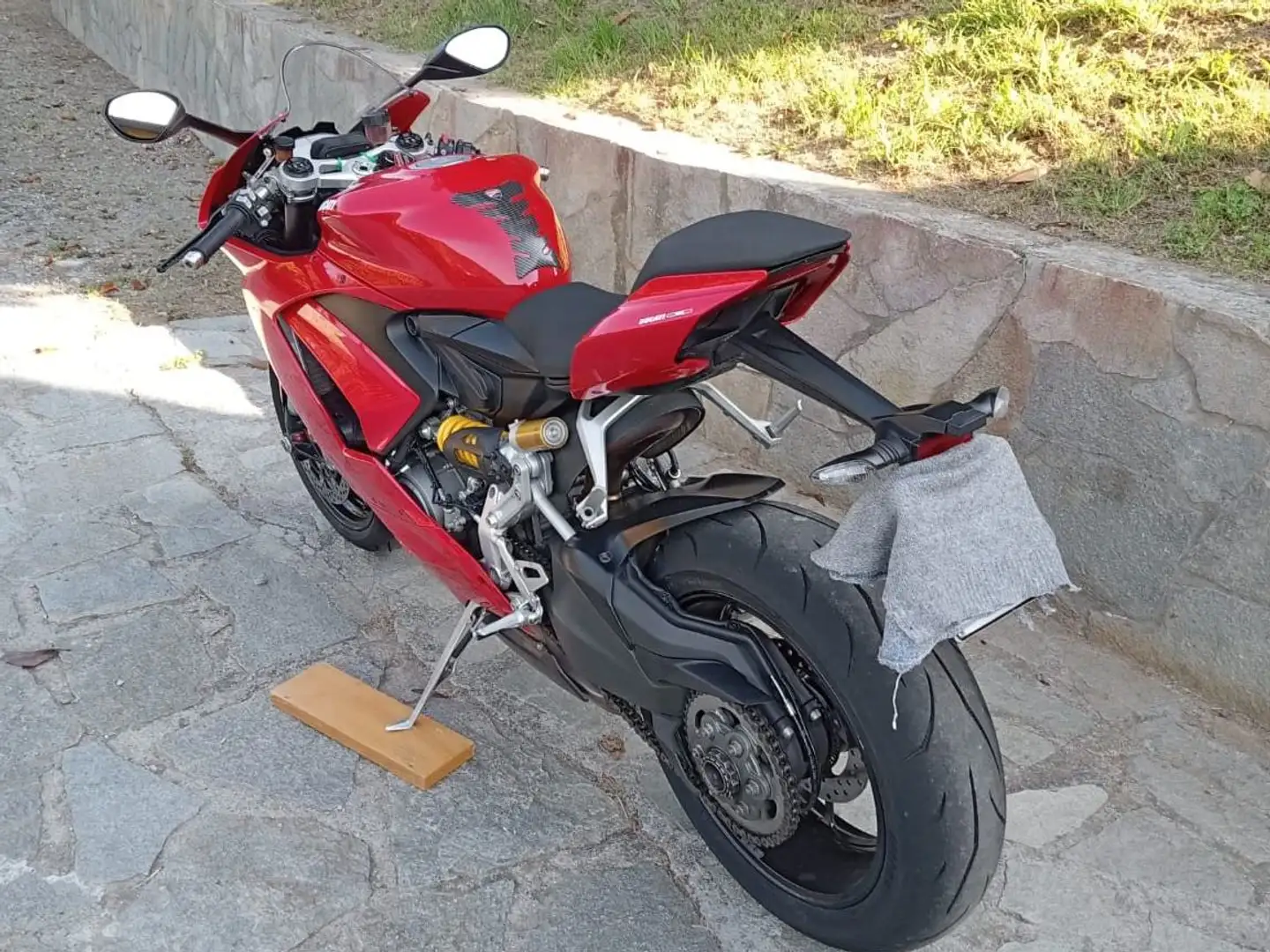 Ducati Panigale V2 955 V2 Roşu - 2