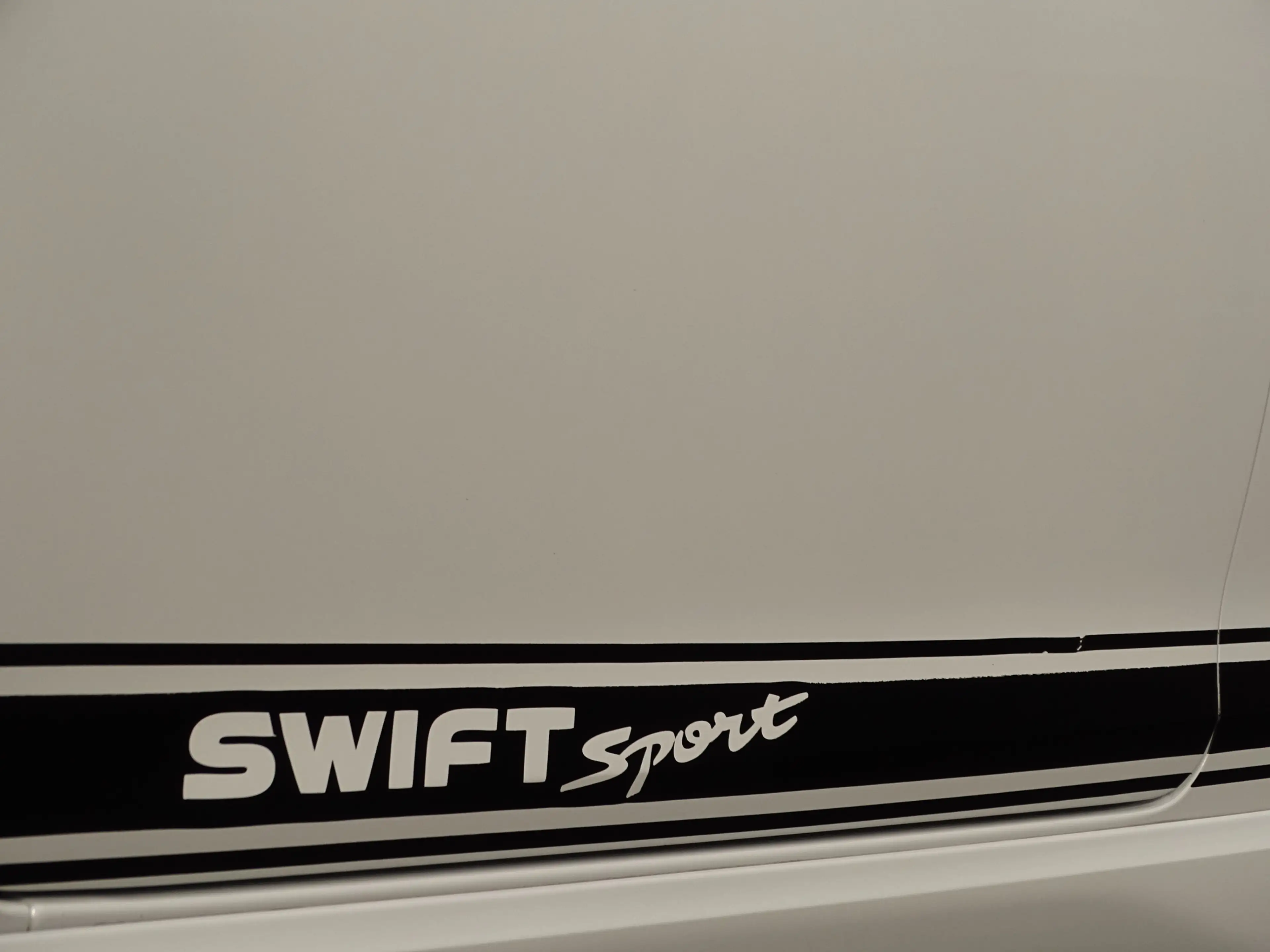 Suzuki Swift 1.6 Sport | Carplay | All Black | Pearl White | Gr — photo 17