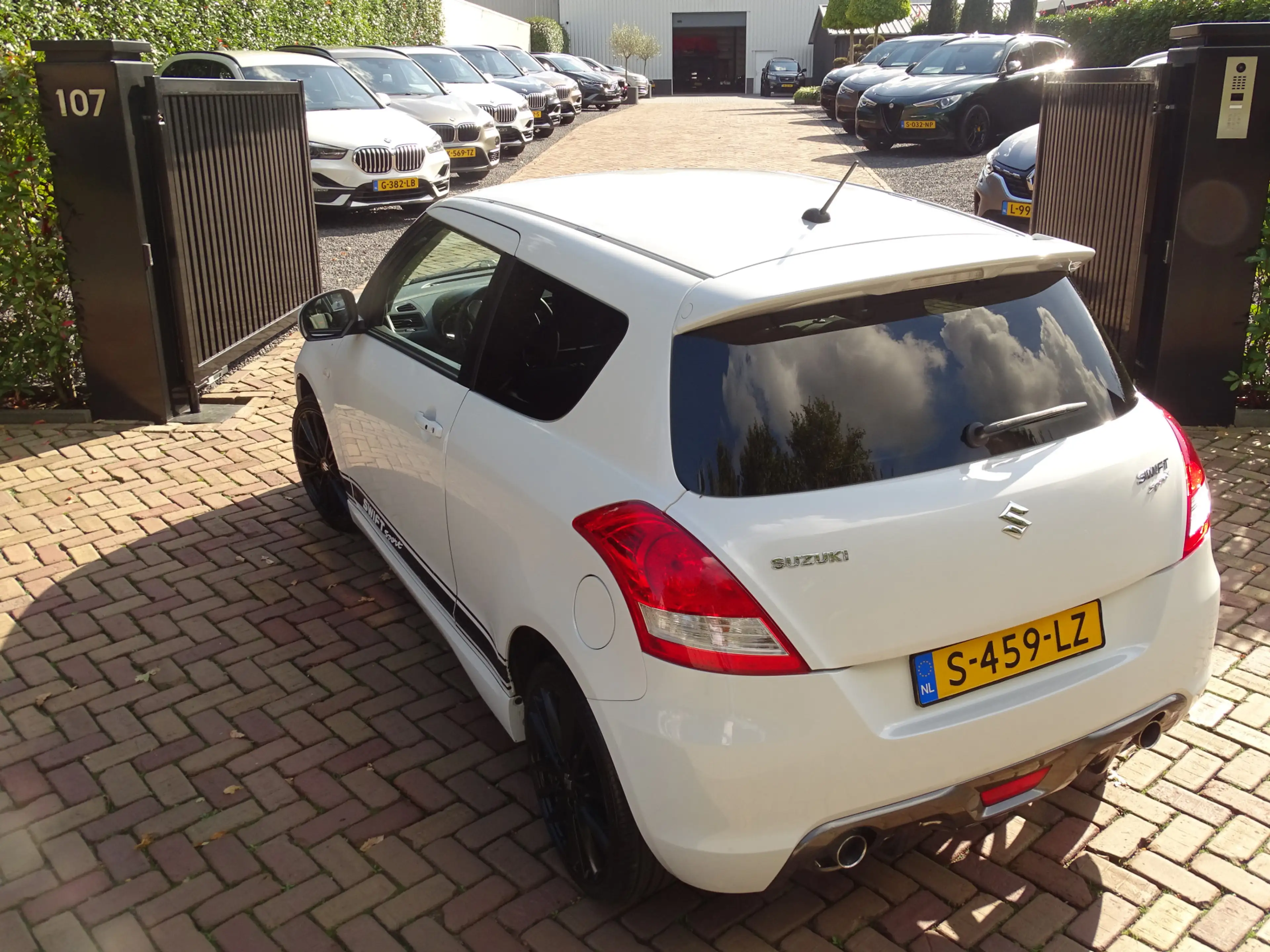 Suzuki Swift 1.6 Sport | Carplay | All Black | Pearl White | Gr — photo 27