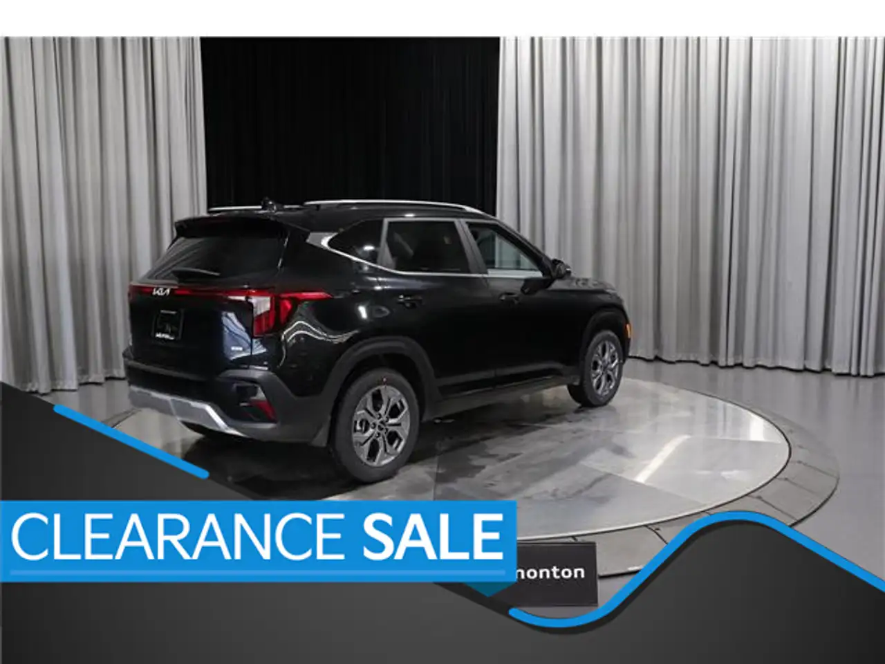 Kia Seltos photo Kia Seltos