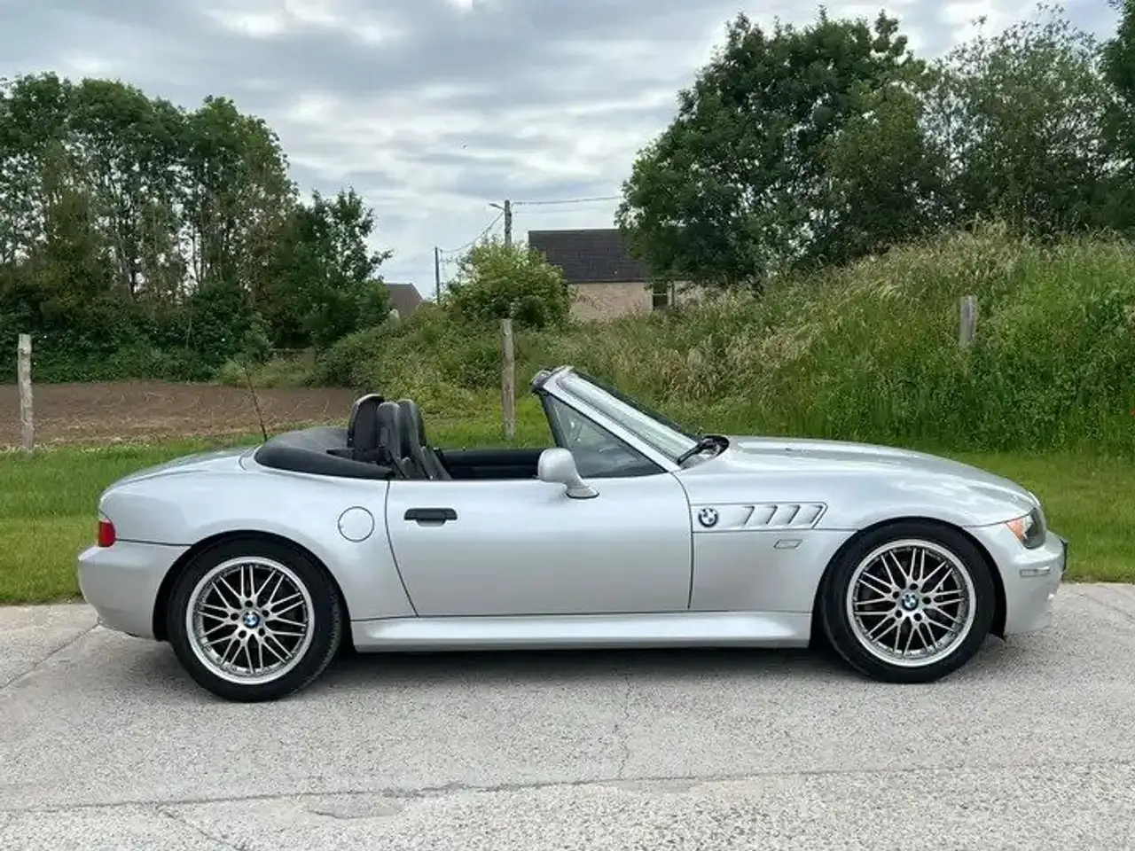 BMW Z3 1.9i Roadster, foto 2
