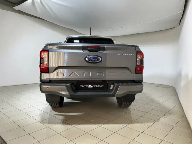 Ford Ranger view 3