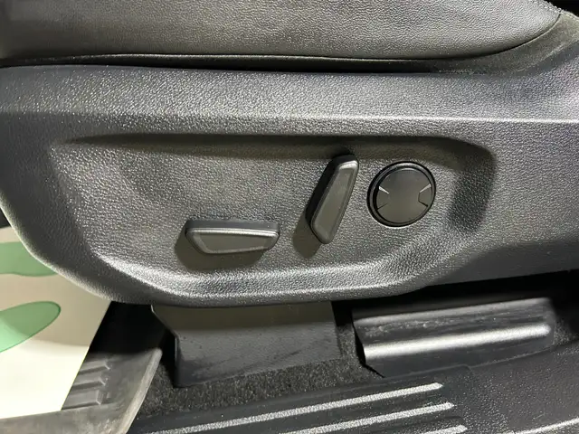 Ford Ranger view 18
