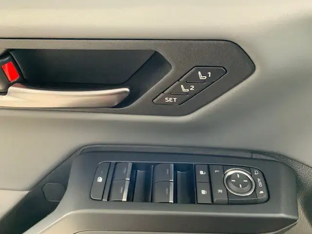Toyota RAV 4 RAV4 2.5 Plug-in Hybrid 200 kW FWD Style Ansicht 18