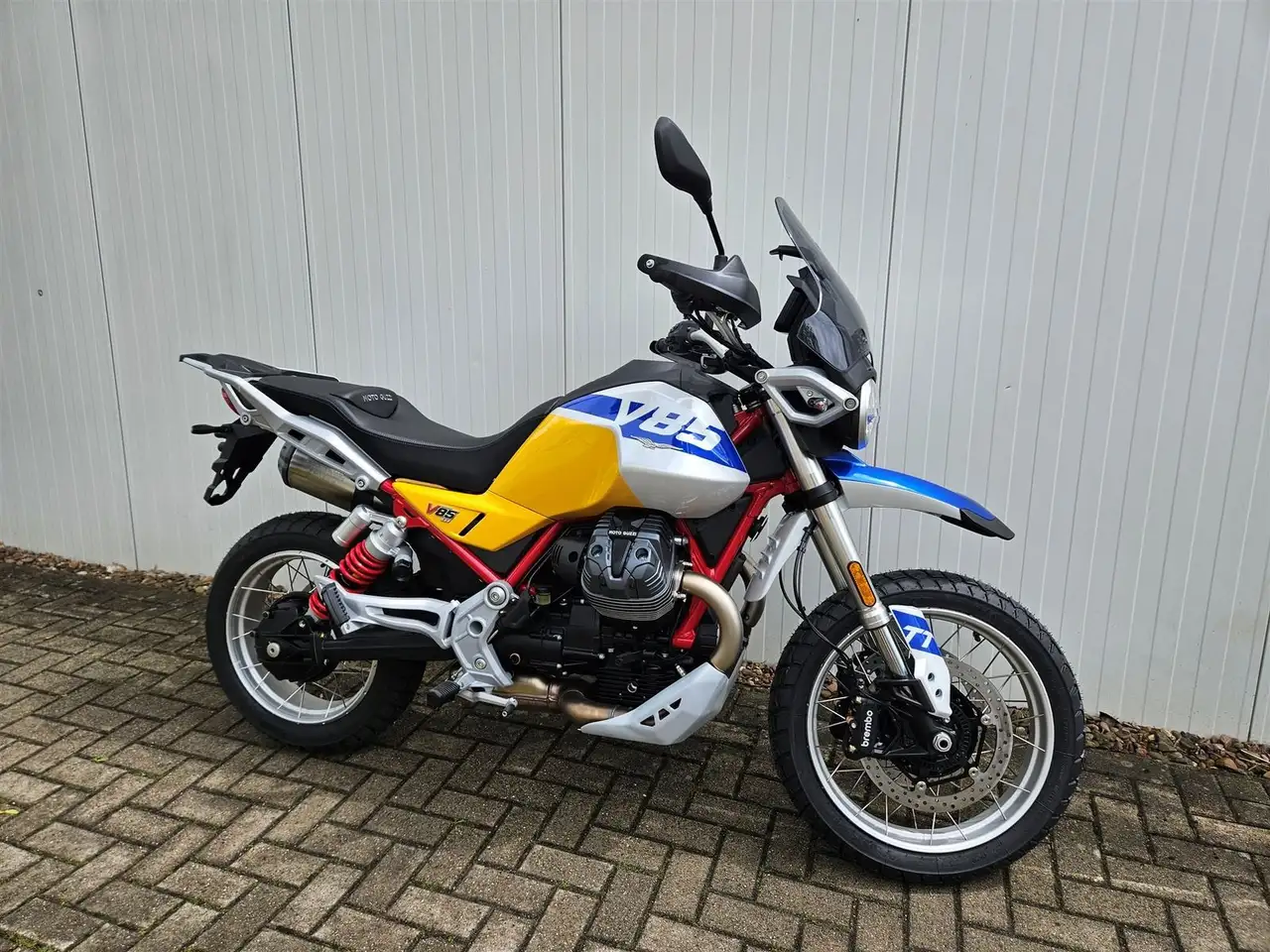 Moto Guzzi V 85 TT
